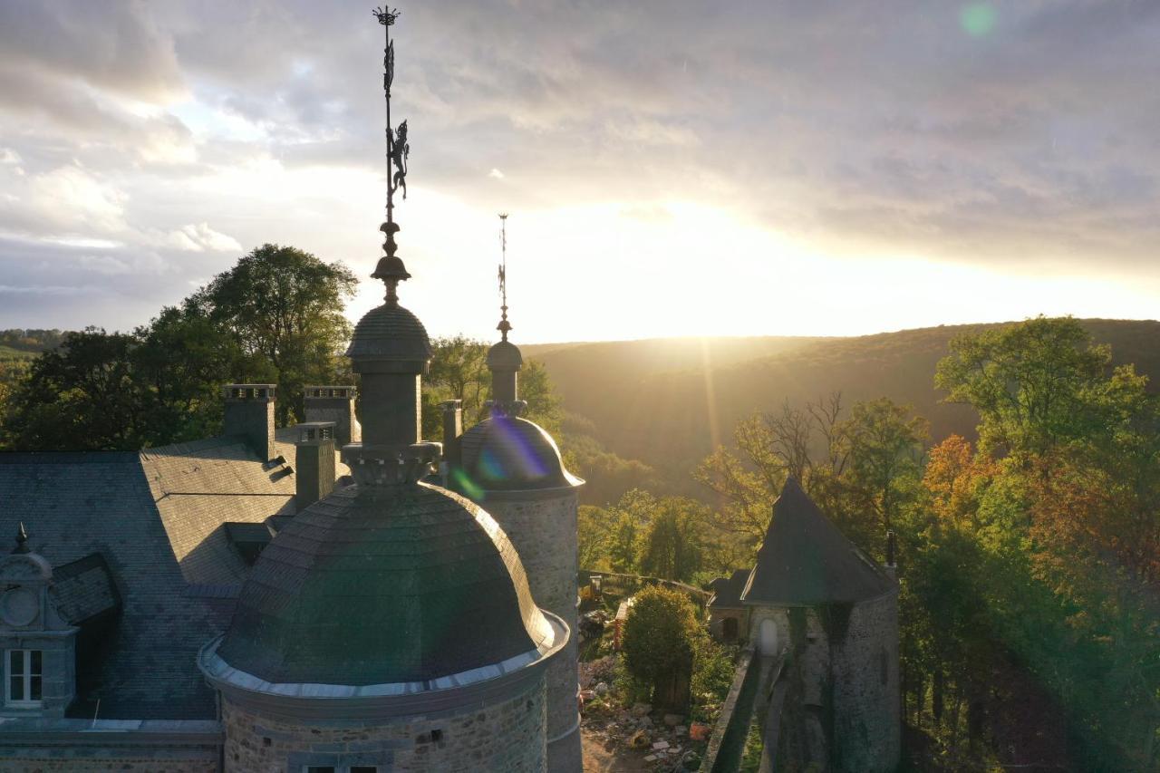 Le Chateau De Mirwart Kültér fotó